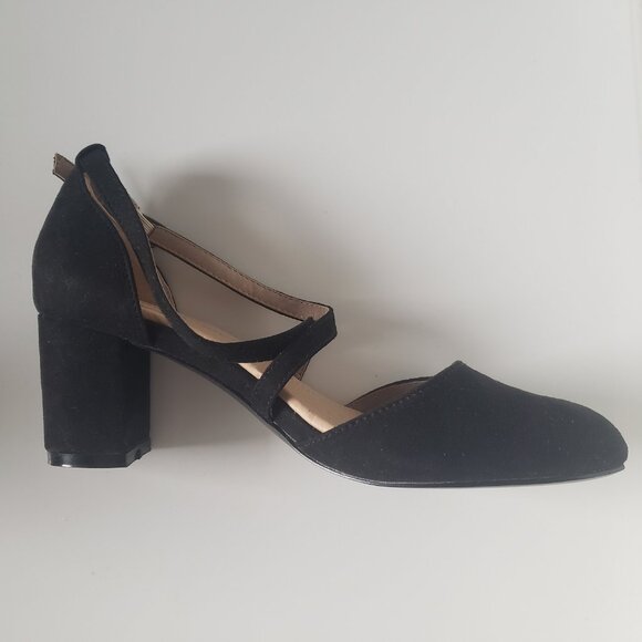 Black Block Heels [Size 8] - Picture 4 of 6